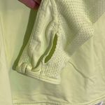 Gap Fit Athletic 1/4 zip Shirt. Size XS Yellow/Green Photo 2