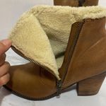 Coconuts by Matisse   brown Bozeman booties size 8 Photo 5