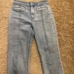 Tory Burch  Super Bleach out straight leg
Jean 25 Photo 6