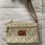 Michael Kors Purse MK Photo 0