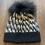Black & White Beanie Photo 1