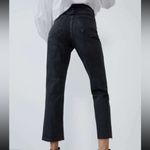ZARA HIGH RISE TRUMPET FLARE
CROPPED DENIM JEANS — BLACK/GRAY SIZE 6 / 28 — NWT Photo 4