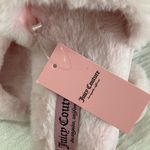 Juicy Couture Blush Pink Faux Fur Crown Slippers M 7/8 NWT Photo 2