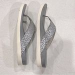 Spenco Orthotic Thong Sandals in Grey Shimmer Cheetah Print 9.5 Gray Photo 10