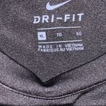 Nike Women’s Muscle/Tank Top Photo 4