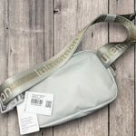 Lululemon NWT  limited edition  Vapor/Gold Everywhere Belt Bag Photo 7