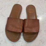 Universal Threads Universal Thread Sandals sz 8 Photo 0