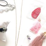 “Not So” Mystery Jewelry Bundle Photo 4