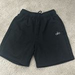 Alo Yoga Alo Sweat Shorts Photo 0