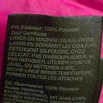 Marmot ‎ women’s fuschia zip up lightweight rain jacket. Medium Photo 4