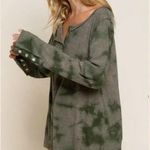 POL Tie Dye Ribbed Henley Top SMALL Oversized. Moss Green and Gray Photo 11