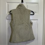 Patagonia Women’s  Los Gatos Fleece Vest Cream Tan Size Small Photo 3