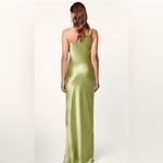 Nicholas Duna Gown/formal maxi dress lime green special occasion dress Size 2 Photo 5