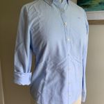 Vineyard Vines Fitted Women’s Button Down Photo 1