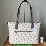 Coach  Gallery Tote Photo 1