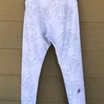 p'tula  Activewear Desa'ree Swift High Rise Leggings Size M Photo 5