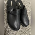 Clarks  black soft cushion wedged slip on clogs 9.5XW Photo 3