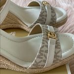 NWT Michael Michael Kors
Mandy Espadrille Wedge Sandals White Size 6.5 Photo 6
