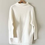 Amazon Mock Neck Long Sleeve Tunic Sweater in Cream - Size S Photo 0