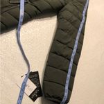 Ralph Lauren Women’s Small Hunter Green Short Puffer Zipper stretch Jacket NWT Photo 11