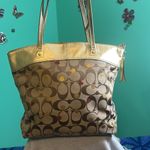 Coach LAURA SECRET ADMIRER SIGNATURE TOTE Photo 4