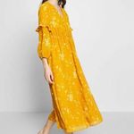Madewell - Ruffle-Sleeve Button-Front Dress | Tonal Botanical - Rich Amber | 4 Photo 8
