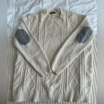 BDG  cream sweater Photo 0