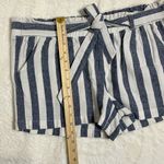Jolt High Waist Blue and White Striped Shorts Photo 4
