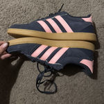 Adidas Shoes  Women’s 7  Photo 0