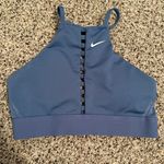 Nike high neck sports bra Photo 0