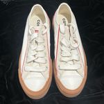 Converse  All Star Trackwave OX platform sneakers  
white red gum sole Size 6.5 Photo 7