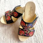 Alegria NIB NEW  by PG Lite Linn Black Needles and Pins Embroidered Wedge Sandals Photo 2