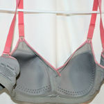 Warner's Bra WireFree Contour Bra 34 D Mesh Graphite Gray Soft & Adjustable Photo 3