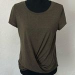 A Byer Army green wrapped casual tee Photo 0