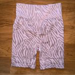AYBL  Evolve Animal Seamless Shorts Mauve Lilac size Medium Photo 3