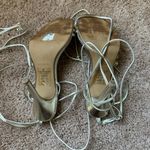 EXPRESS Heels Photo 2