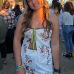 Amazon  Set Two-Piece Photo 1