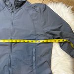 Zyia  Active Gray Drawstring Windbreaker. Size Large. NWT Photo 11