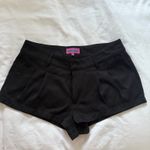 Edikted  Kera Tailored Micro Shorts Photo 2
