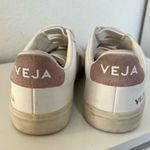 VEJA Recife Velcro Strap Sneakers in White and Pink Photo 4