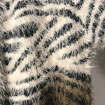 NWT OLIVER WO SZ MED ANIMAL PRINT SWEATER. SOFT AND COMFY OPEN FRONT Photo 5