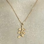 Gold Plated Leaf Pendant Necklace Dainty Necklace Round Link Chain Adjustable Photo 3