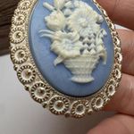 Western Germany Blue Floral Arrangement Cameo Brooch Pin Gold Tone Vintage Photo 6