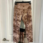 Lululemon 351  High Waisted Leggings Size 8 Color Brown Tan Photo 1