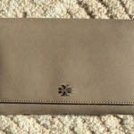 Tory Burch  Gray Emerson Chain Wallet Crossbody Photo 0