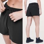Lululemon • On The Fly Short *Woven *2.5" black drawstring pull-on travel Photo 7