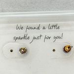 Francesca's  Gold Tone Pressed Flowers Dangle Post Earrings Pierced Pair Photo 6