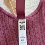 SKIMS  Sheer Knit Plunge Tank in Beet, Size Medium Photo 10