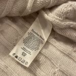 Aritzia Sunday Best Photo 3