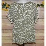 Andree by Unit  Ladies M Leopard Print Olive Green & Cream Rayon Blouse Top Cute Photo 7
